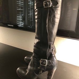Frye Harlow tall black Moto boots